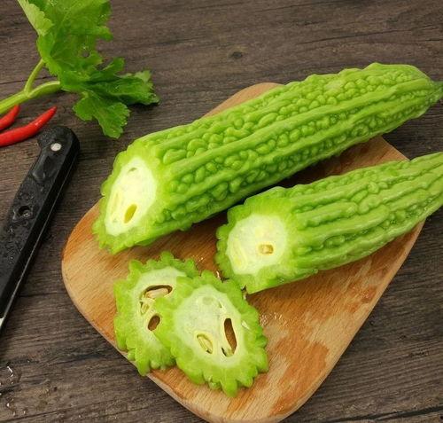 吃瓜群众黄瓜聊天记最新,吃瓜群众黄瓜聊天记里的趣味人生